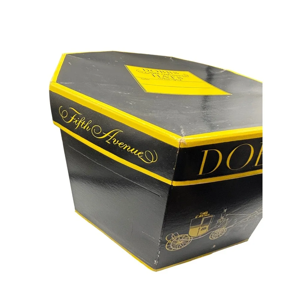 Vintage Dobbs Fifth Avenue New York Octagonal Hat Box EMPTY Storage Case